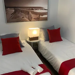 https://piso-amplio-frente-al-mar-en-pleno-paseo-martimo.hotelsincadiz.net